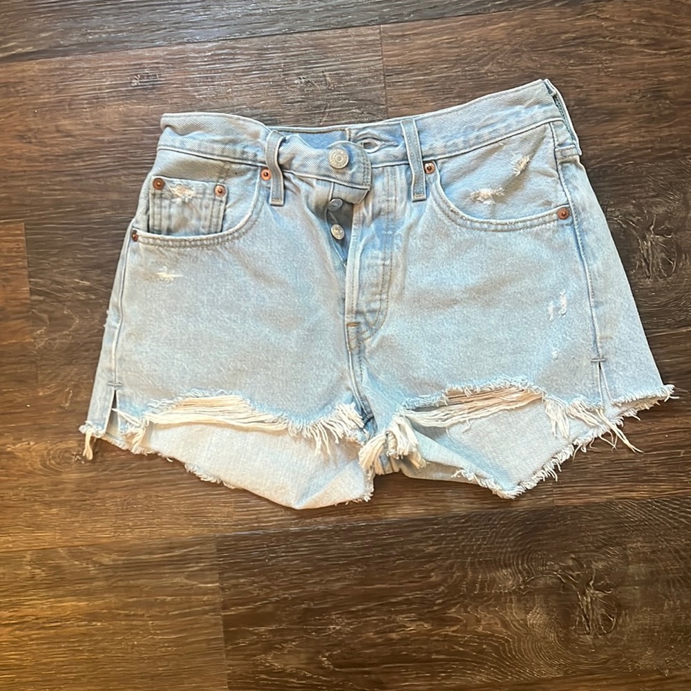 Levi’s 501 shorts